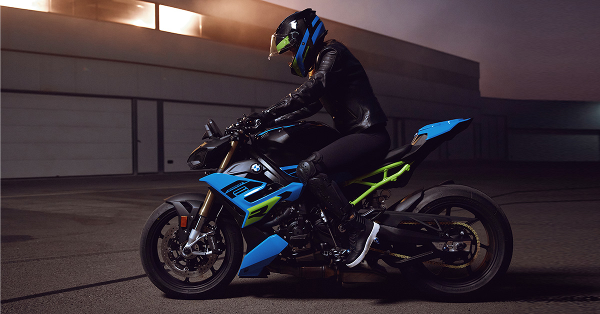 blackfriday_1200x628_moto (1)